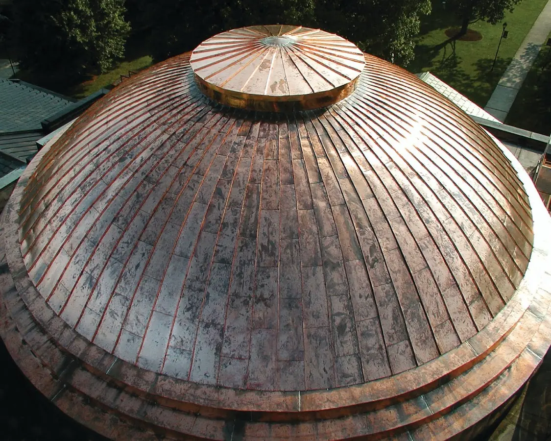 Craftsman Roofing crew installing a new roof in Cedar Creek Battlefield